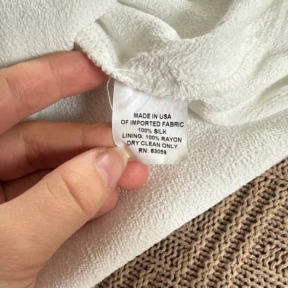 DREW Ivory Textured Sleeveless Blouse - Picture 6 of 6